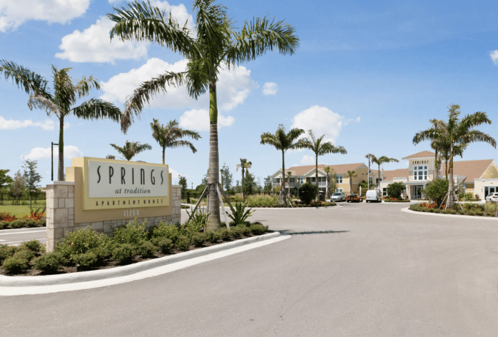 entrance to Springs at Tradition